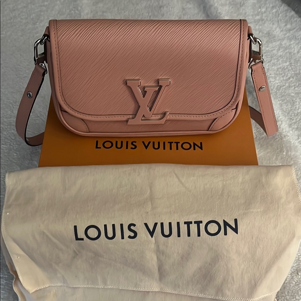 Louis Vuitton Epi Leather Blush Crossbody Bag
